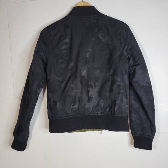 Womans NEO-I by Orobos Black Camo Reversable Bomber Jacket Size Small - Picture 11 of 15